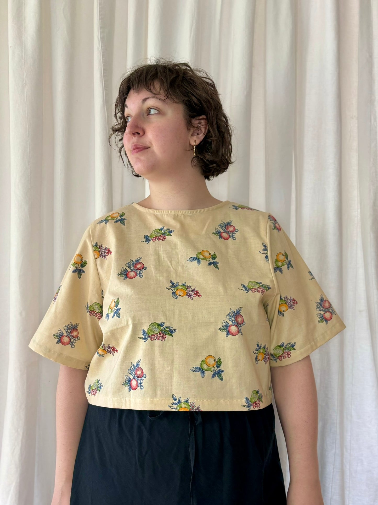 T'other Way Tie Top in Vintage Fruit Cotton