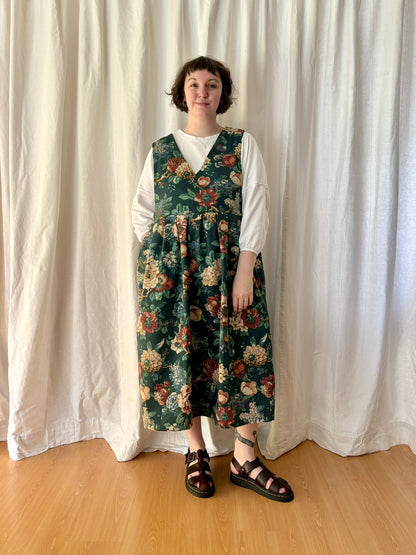 Hebden Pinafore in Vintage Teal Floral - UK 20-22